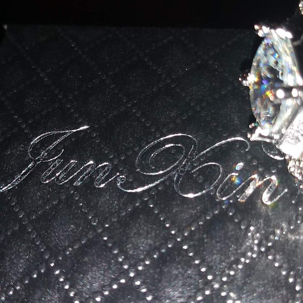 Jun Xin Men's Sparkle and Shine Dress Ring - Picture 3 of 5